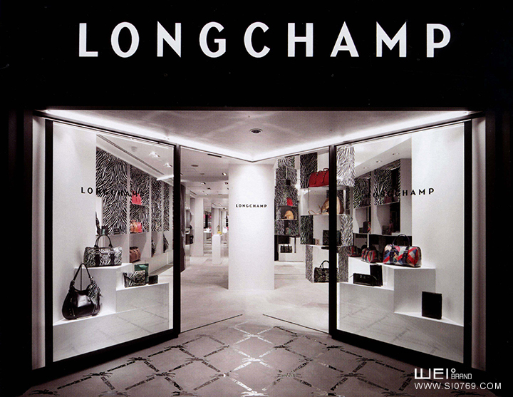 Longchamp閃店