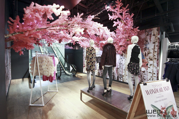Topshop 圣誕櫥窗設(shè)計