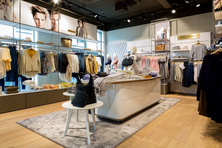 瑞士Mode Weber店面陳列設(shè)計